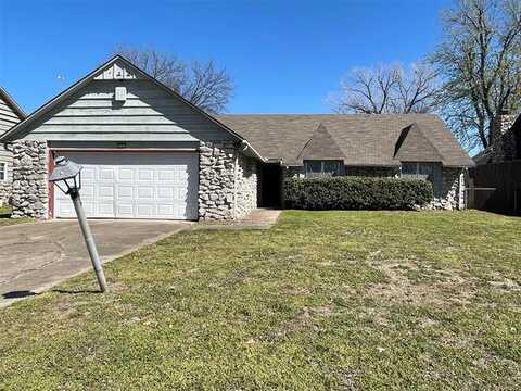 2261 S 107th East Avenue, Tulsa, OK 74129