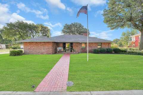 506 N Pennsylvania Avenue, Mangum, OK 73554