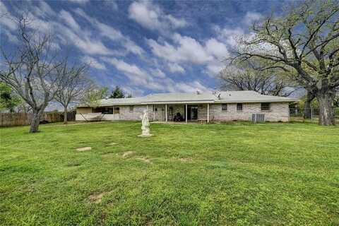 536 Theater Road, Bowie, TX 76230