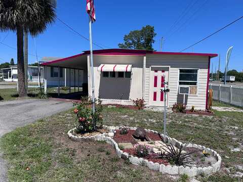 4A Lake Breeze, Tavares, FL 32778