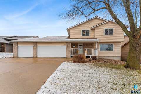 2616 S Avondale Ave, Sioux Falls, SD 57110