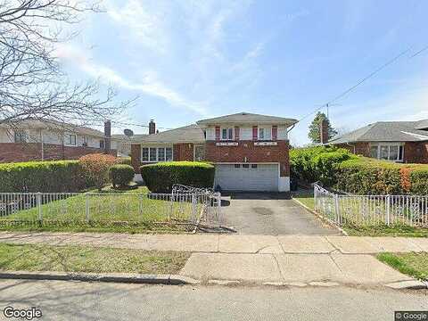 Oakfield, WANTAGH, NY 11793