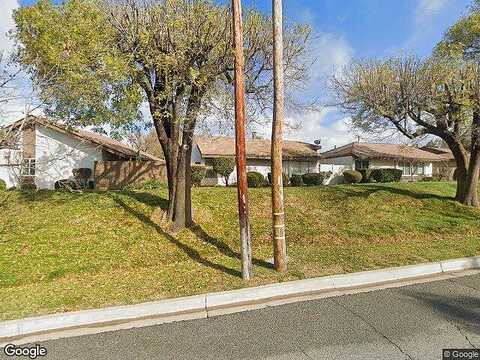 Dogwood, YUCAIPA, CA 92399