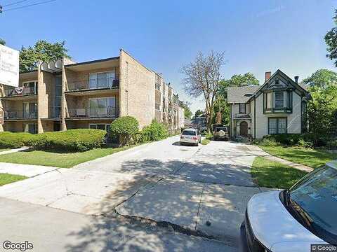 111Th, CHICAGO, IL 60643