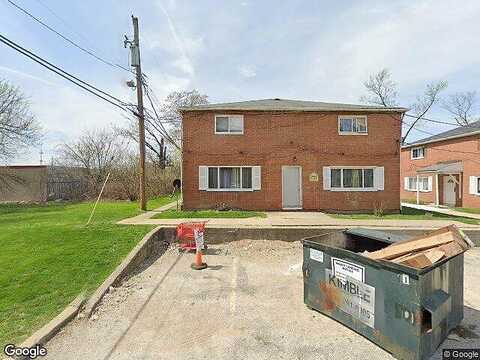 Banbury Cir Apt 2, WARRENSVILLE HEIGHTS, OH 44128