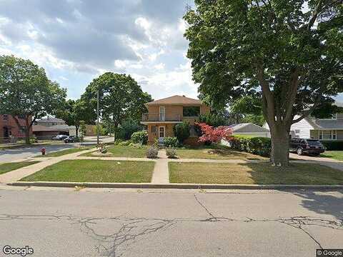 68Th, MILWAUKEE, WI 53216