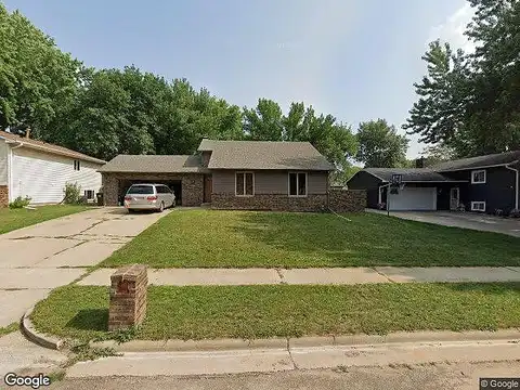 37Th, SIOUX FALLS, SD 57106