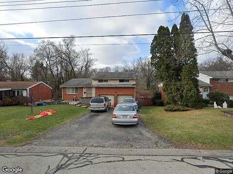 Firethorne, MONROEVILLE, PA 15146