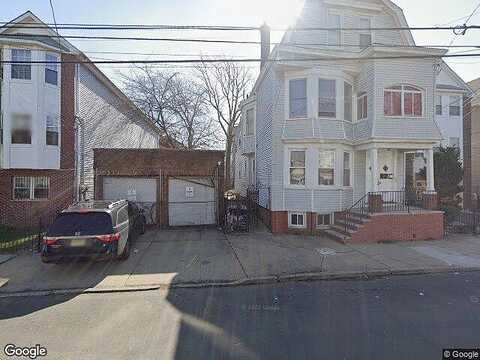 S 20Th, NEWARK, NJ 07103