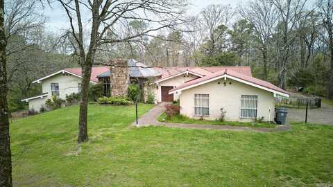 301 Whispering Hills Street, Hot Springs, AR 71901