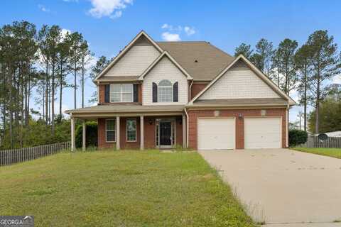 70 Avery Dr, Fort Mitchell, AL 36856