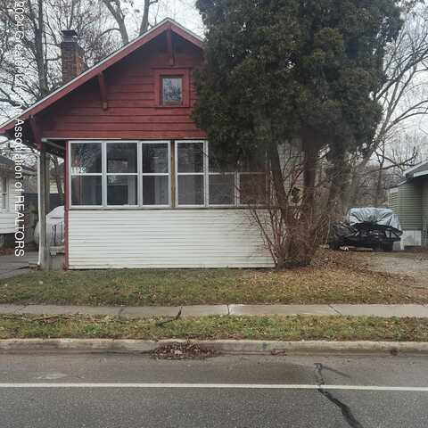 1129 N M L King Jr Boulevard, Lansing, MI 48915