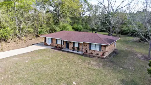 44 Ovett Moselle Rd., Moselle, MS 39459