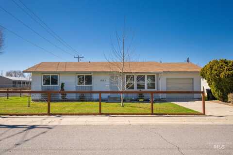 221 6th Ave. S, Buhl, ID 83316
