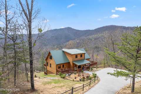 1845 Pinestand Ridge Way, Sevierville, TN 37862