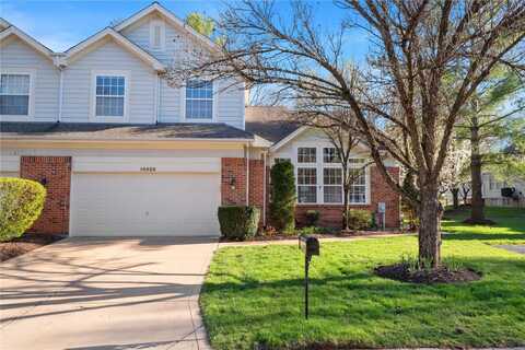 16826 Chesterfield Bluffs Circle, Chesterfield, MO 63005