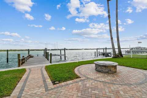 11245 9TH STREET E, TREASURE ISLAND, FL 33706