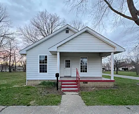 301 W Hickory Street, Jasonville, IN 47438