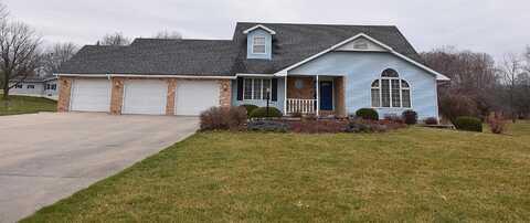 2195 Double L Drive, Independence, IA 50644