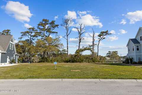 1823 Olde Farm Road, Morehead City, NC 28557