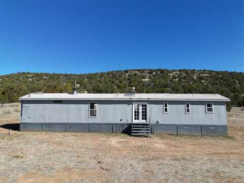 1 Mac Lane, Edgewood, NM 87015