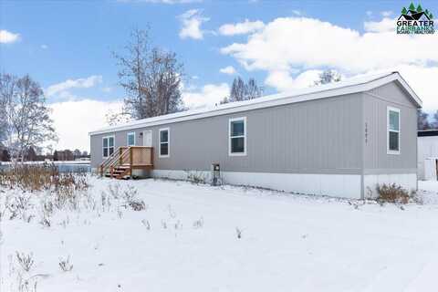 1095 LAKEVIEW TERRACE 1 ROAD, Fairbanks, AK 99701