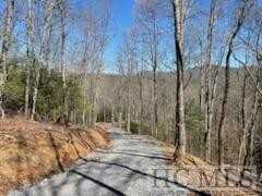 232 Cabe Road, Sylva, NC 28779