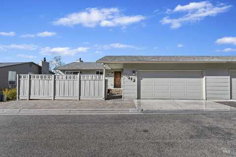 5019 N Bitterbrush, Boise, ID 83703