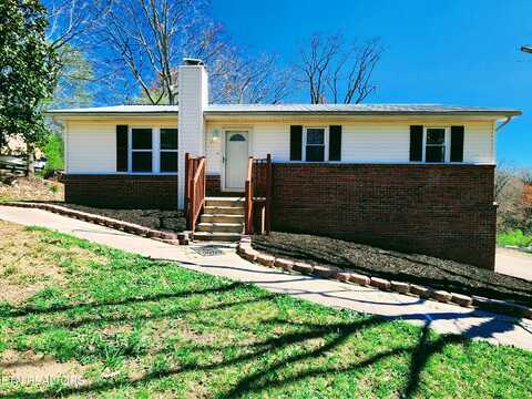 379 Cofer Circle, Harriman, TN 37748