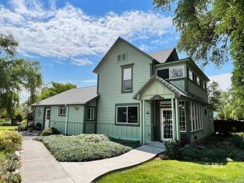 451 Garfield St, Cedarville, CA 96104