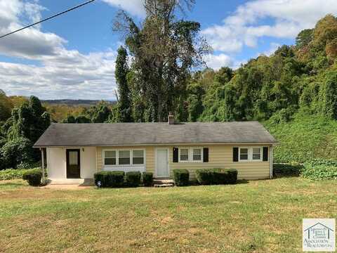 1093 Sunset Dr, Bassett, VA 24055