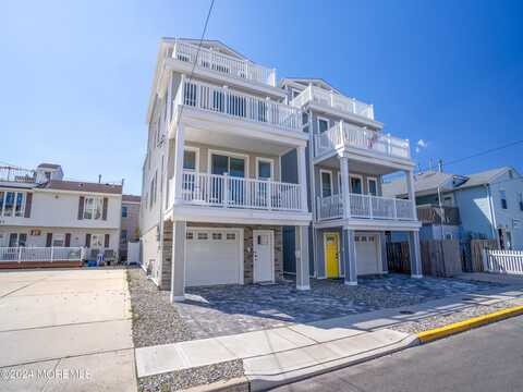 33 Sampson Avenue, Seaside Heights, NJ 08751