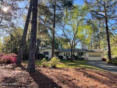 101 Pine Lake Drive, Moore County, NC 28327