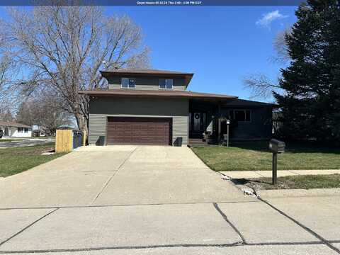 55 Laura Drive, Le Mars, IA 51031