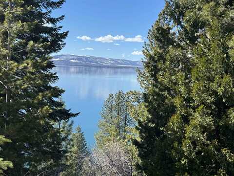 821 Lassen View Drive, Lake Almanor, CA 96137