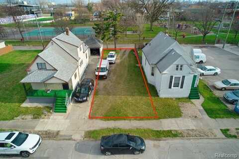 2946 GOODSON Street, Hamtramck, MI 48212