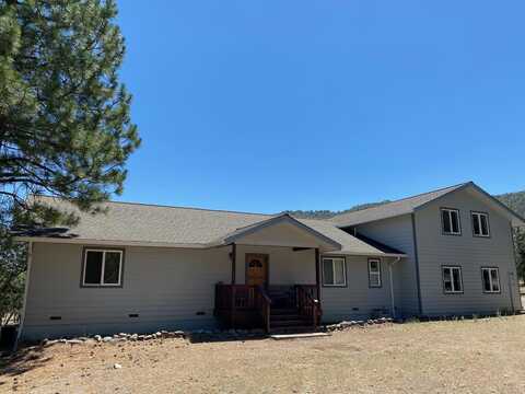 7140 Donna Dr, Yreka, CA 96097