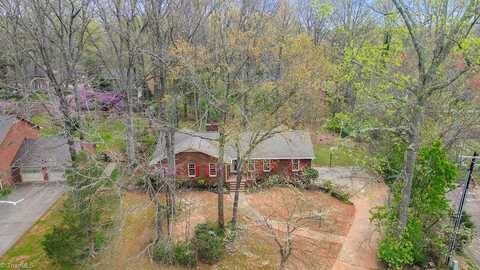 4121 Clinard Road, Clemmons, NC 27012