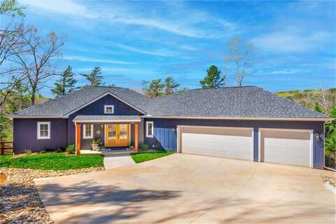 135 W Waters Edge Lane, West Union, SC 29696