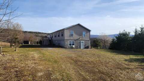 936 N. Potter Mountain Road, Conesville, NY 12076