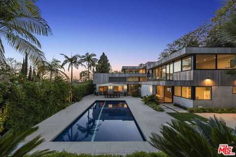 3254 Hutton Dr, Beverly Hills, CA 90210