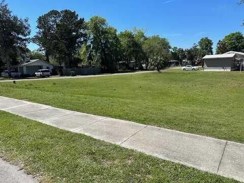 506 2nd St, Chiefland, FL 32626