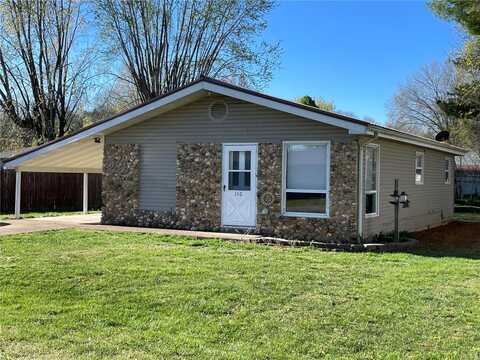 110 Navajo Drive, Piedmont, MO 63957