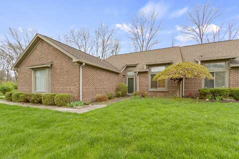 8920 Pennwood Court, Indianapolis, IN 46240