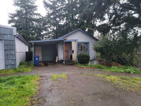 510 N Collier Street, Coquille, OR 97423