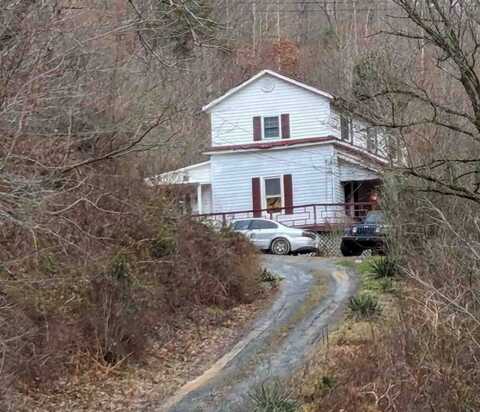 129 Dry Branch Hollow, Cedar Bluff, VA 24609