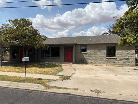 2305 30th St, Snyder, TX 79549