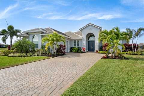 5809 Lake Pine Road, Vero Beach, FL 32967