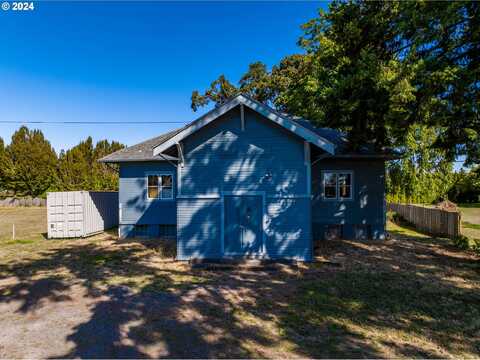 995 Belle Passi RD, Woodburn, OR 97071