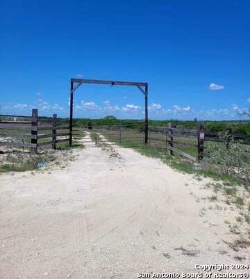 Hidden Creek, Orange Grove, TX 78372